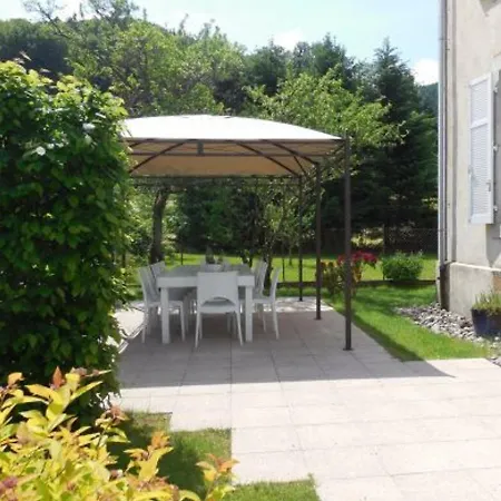 Ferienhaus Maison De Caractere Avec Jardin, Terrasse Et Equipements Pour Grandes Familles Au Val-d'ajol - Fr-1-589-169 Le Val-dʼAjol