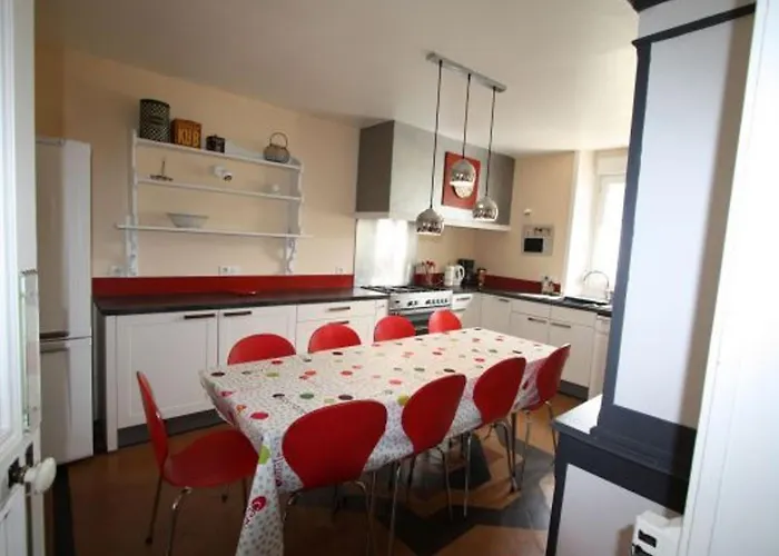 Maison De Caractere Avec Jardin, Terrasse Et Equipements Pour Grandes Familles Au Val-d'ajol - Fr-1-589-169 Le Val-dʼAjol