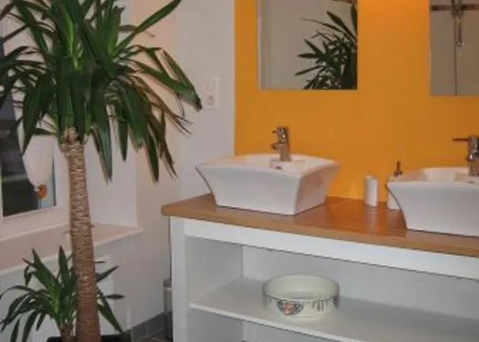 Prázdninový dům Maison De Caractere Avec Jardin, Terrasse Et Equipements Pour Grandes Familles Au Val-d'ajol - Fr-1-589-169 Le Val-dʼAjol